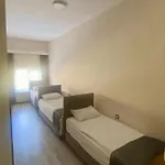 Hotel Zuemruet *