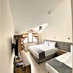 Hotel Zuemruet *