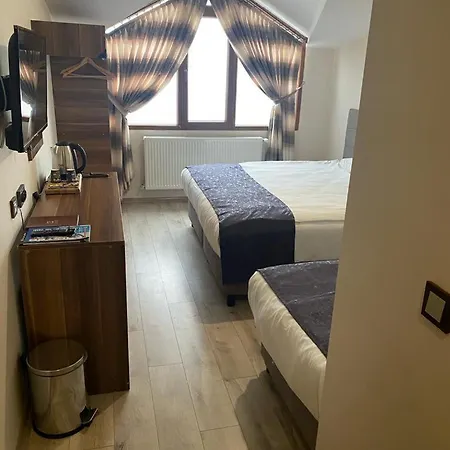 Zuemruet Hotel