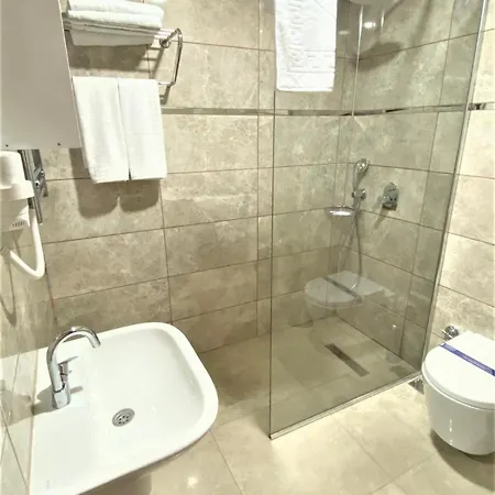 Zuemruet Ξενοδοχείο